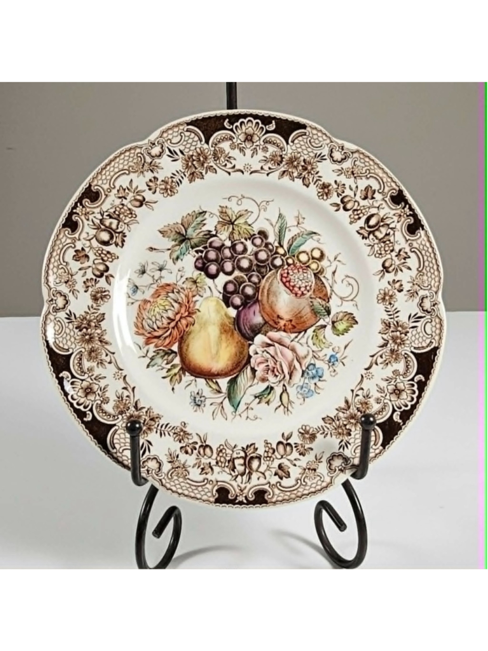 Vintage Johnson Bros Harvest Fruit 8" Salad Plate Windsor Ware Rare Size England